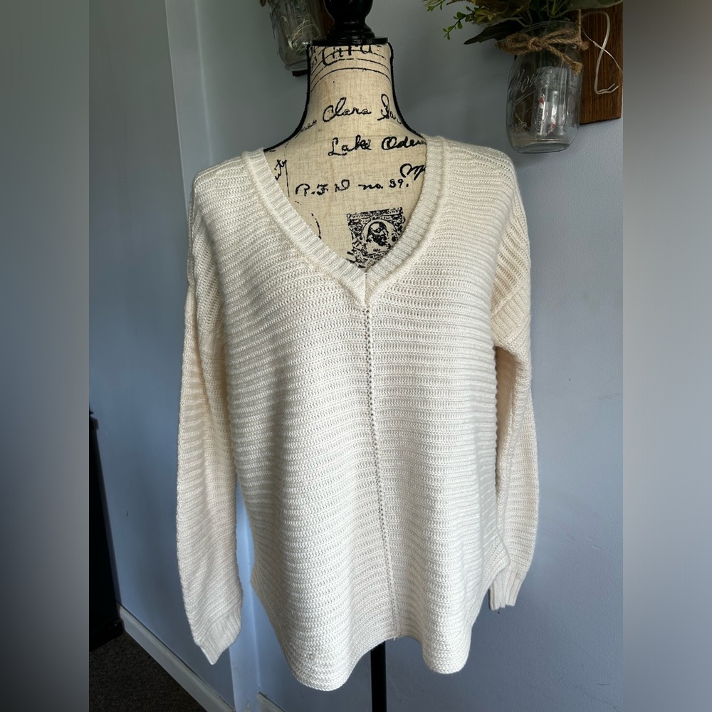 Sam‎ Edelman cable knit sweater boho chic v neck minimalist neutral